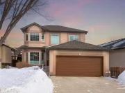19 Desrosiers Dr, Winnipeg, MB, R2C 4R3 house for sale List.