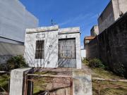 19 entre 70 y 71 La Plata Lote con Casa Reciclar en VENTA
