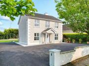 19 Foynes Court, Drumlish Road, Longford, N39K8W6 is for...