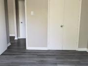 19 Iroquois Apartments