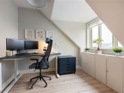 19 Knockcree, Carrickmines, Dublin 18 Keane Thompson...