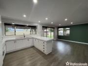 19 Mackay Crescent, Gosnells, WA 6110 19 Mackay Crescent, Gosnells, WA 6110