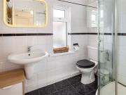 19 Marino Park Avenue, Marino, Dublin 3 DNG Fairview...