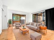 19 Nott Street, Belmont
