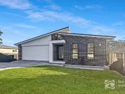 1/9 Timbertop Avenue, Forster, NSW 2428