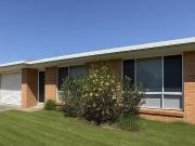 1/9A Mackay Street, Taree, NSW 2430