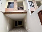19M 4 STOREY TOWNHOUSE w/ 3 BEDROOMS PLUS BUILT IN...