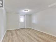 1 13 Sterling Street, London, ON, N5Y 1Y9 investment for l.