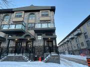 1 200 Railway Engine House Way, Whitby | For Rent @...