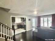 1 29 Franson Crescent, North York, Ontario M9M 1T6
