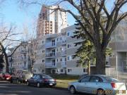 1 2 Bdrms FAMILY BUILDING Apartments 9023 105a Ave Nw...