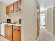 1 & 2 Bed Furnished Apartments In G.p all Inclusive &...