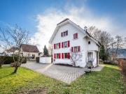 1 2 Familienhaus an sehr ruhiger Lage in einem beliebten...