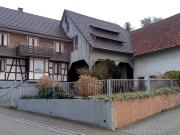 1 2 Familienhaus Bauernhaus mit Scheune auf großem...