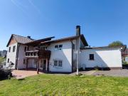 1 2 FH auf Grünwettersbachs Sonnenseite mit Aussicht !