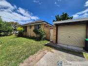 1 / 2 Vizard Street, Dandenong