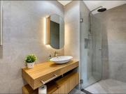 Modern & Spacious 2.5 Bedroom Furnished Apartment in the...