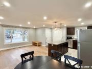 1 56 Helene Crescent, Waterloo, Ontario N2L 5E5