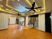 1.5 Kanal Corner Ultra Modern Luxury House For Sale With...