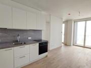 1,5 Zi. Erstbezug mit Loggia & Rooftop Spa | TOWER HOMES