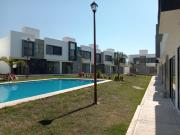 $1,689,660 Una Casa con Alberca SemiOlímpica Tezoyuca...