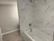 $1,495 / 2 br / 1 ba /