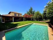 $ 1.900.000 Casa en Arriendo en Colina 5 dormitorios 5...