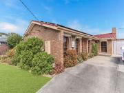 1 Ainsleigh Court, CRANBOURNE, VIC 3977 House for Rent