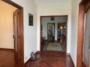 1º Andar de Moradia T6 | Logradouro | 2 Garagens Individuais