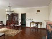 1º Andar de Moradia T6 | Logradouro | 2 Garagens Individuais