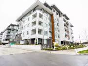 1 Bed, 1 Bath in Alexander Square, Willoughby, Langley