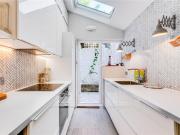 1 bed 1st Floor Flat to rent in Chelsea Kensington And...