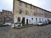 1 bed 1st Floor Flat to rent in Edinburgh City Of...
