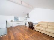 1 bed 1st Floor Flat to rent in London Islington, WC1X,...