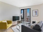 1 bed 1st Floor Flat to rent in London Kensington And...