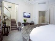1 bed 1st Floor Flat to rent in London Kensington And...