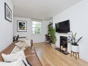 1 bed 1st Floor Flat to rent in London Kensington And...