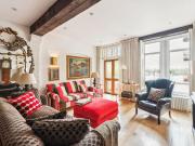 1 bed 1st Floor Flat to rent in London Southwark, E1W,...