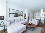 1 bed 1st Floor Flat to rent in London Southwark, SE16,...