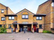 1 bed 1st Floor Flat to rent in London Tower Hamlets,...