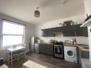 1 bed 1st Floor Flat to rent in Portsmouth Hampshire,...