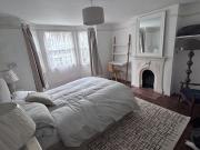 1 Bed Apartment City Centre Furnished Inc Bills