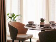 1 Bed Apartment F Has an Apartment