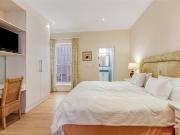 1 Bed Apartment in Sea Point