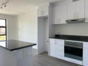 1 Bed Apartment in Zonnebloem