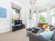1 bed Apartment to rent in London Kensington And...