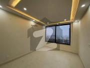 1 bed brand new luxury non furnished flat apartment...