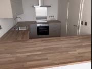 1 bed city centre apartment with parking £950