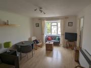 1 bed flat available NOW