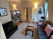 1 Bed Flat, Bank Chambers, SW1Y